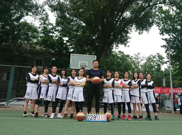 篮球小学生基本功训练教学反思总结_2